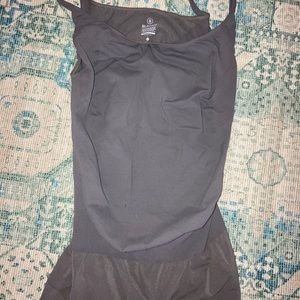 Blanqi womens maternity xl tanktop